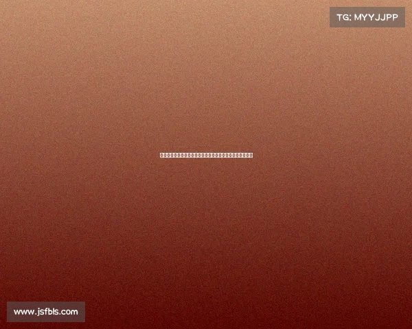 梅西与齐达内神似进球对比：技艺传承与灵感碰撞的完美瞬间